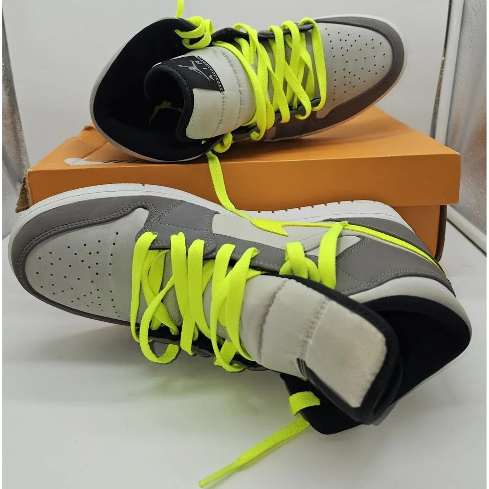 Air Jordan 1 Mid “Gunsmoke Volt” Grey Neon Yellow 554724-072 Men’s US 9
